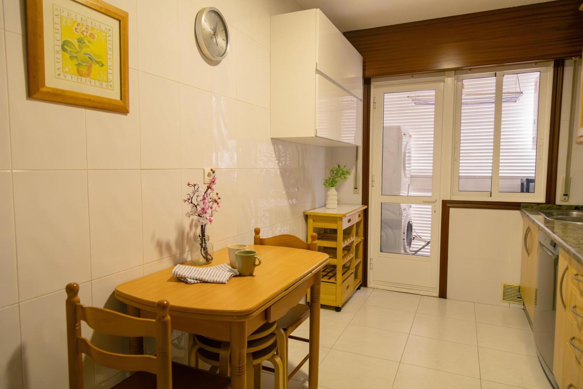 Apartamento Completo, Amplio, Muy Iluminado Y Con Plaza De Garaje Incluida. O Grove Dış mekan fotoğraf
