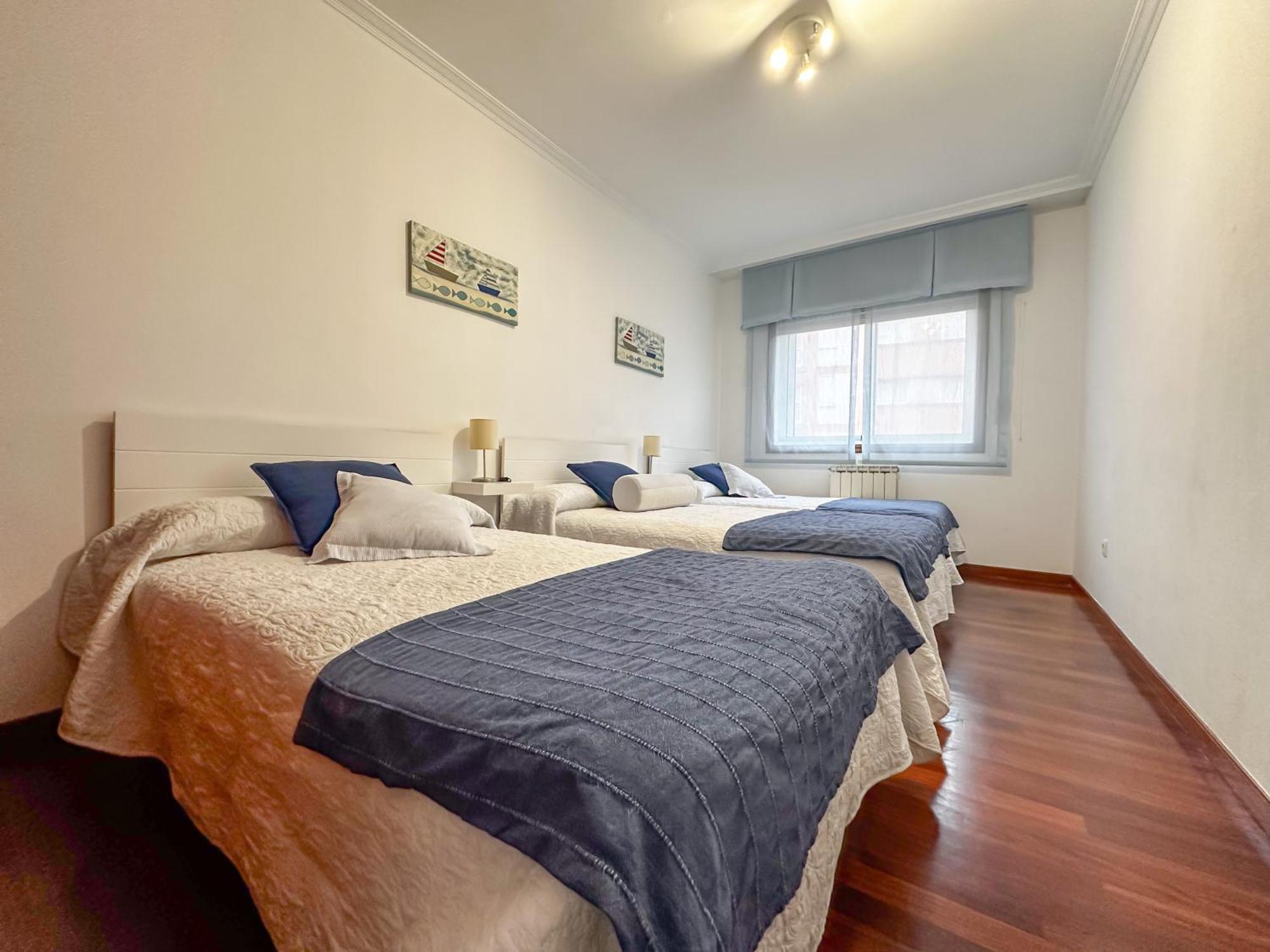 Apartamento Completo, Amplio, Muy Iluminado Y Con Plaza De Garaje Incluida. O Grove Dış mekan fotoğraf