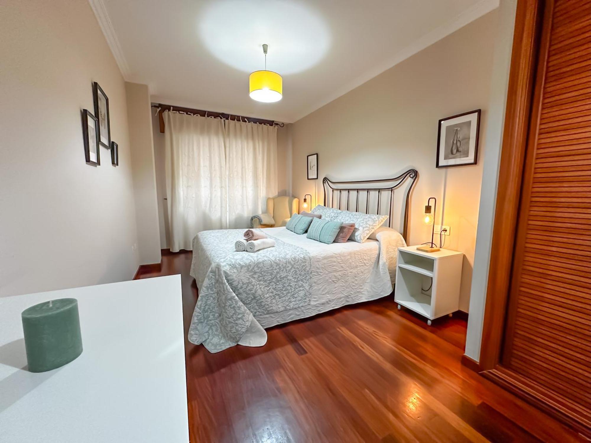 Apartamento Completo, Amplio, Muy Iluminado Y Con Plaza De Garaje Incluida. O Grove Dış mekan fotoğraf
