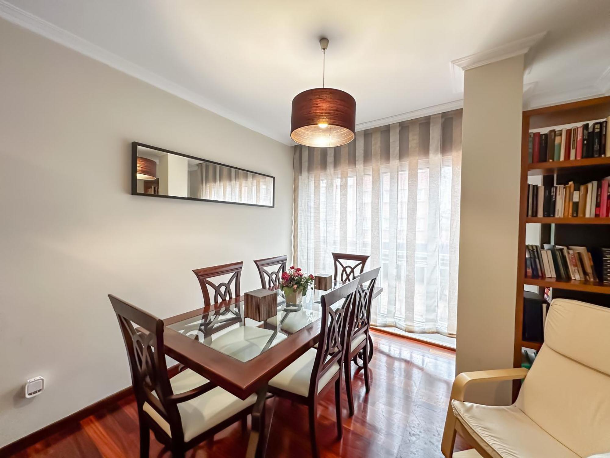 Apartamento Completo, Amplio, Muy Iluminado Y Con Plaza De Garaje Incluida. O Grove Dış mekan fotoğraf