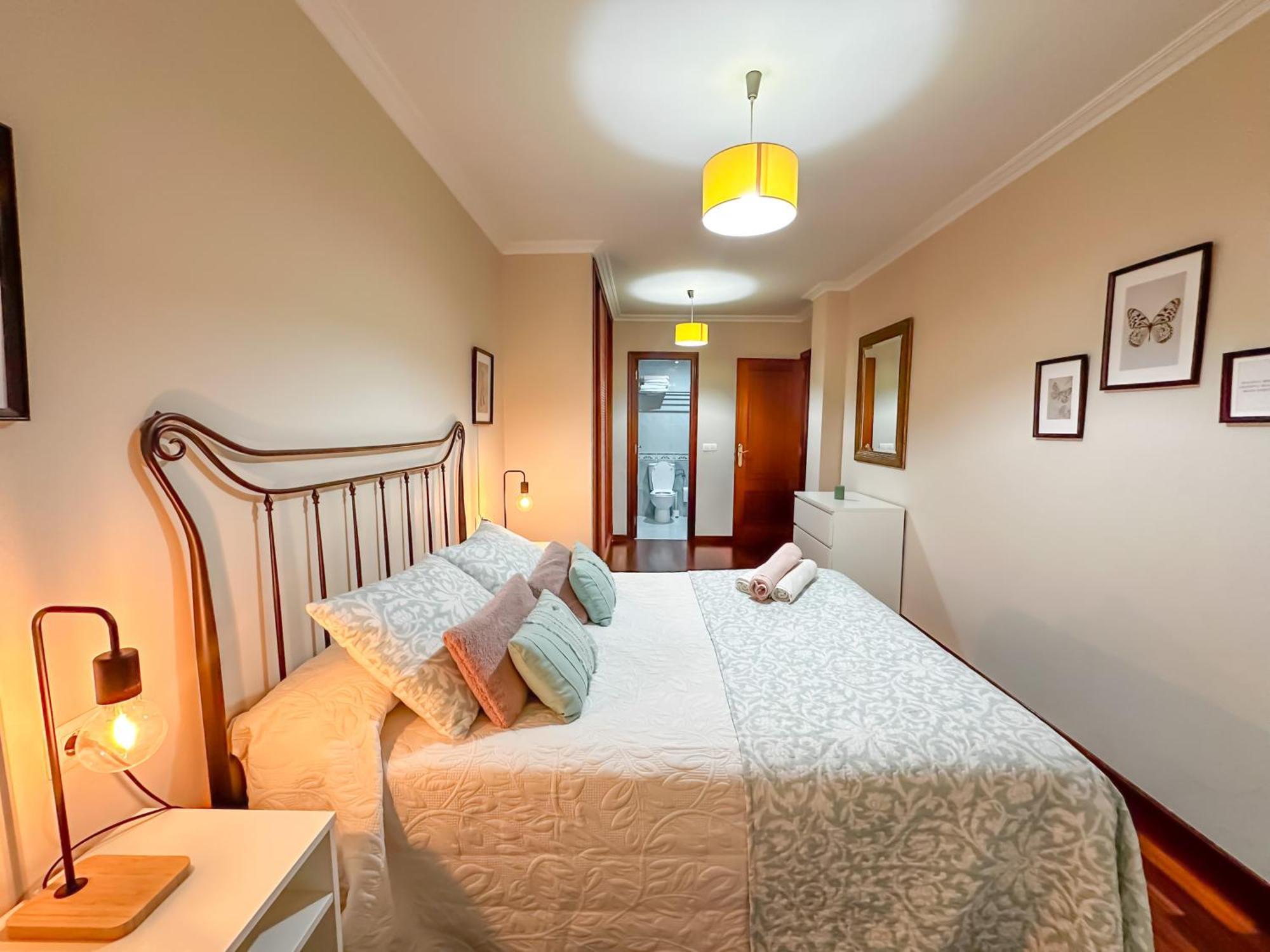 Apartamento Completo, Amplio, Muy Iluminado Y Con Plaza De Garaje Incluida. O Grove Dış mekan fotoğraf
